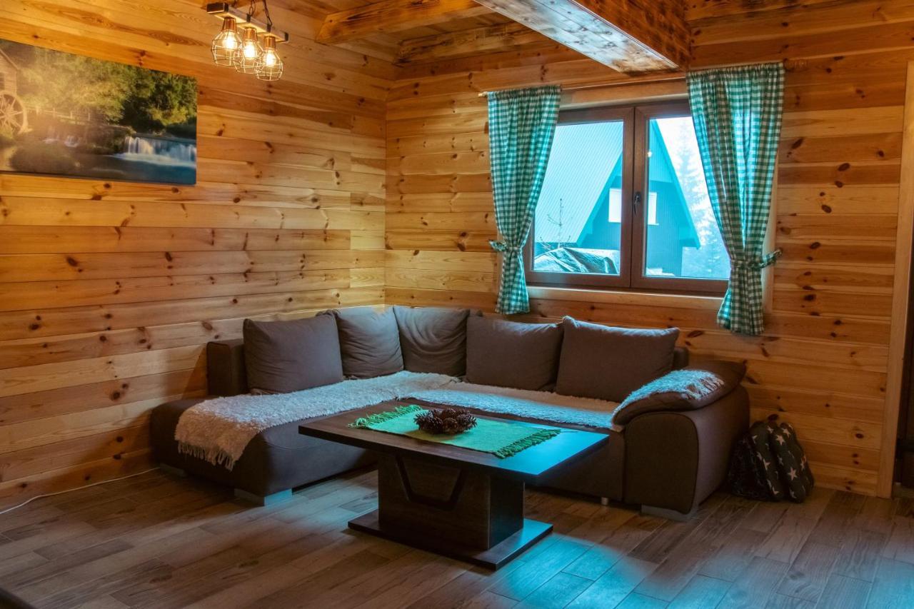 Ville Uskoci Žabljak Buitenkant foto